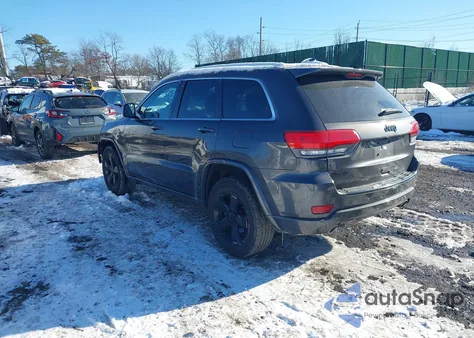 2015 Jeep Grand Cherokee Altitude z USA, uszkodzony, nr VIN 1C4RJFAG1FC666147